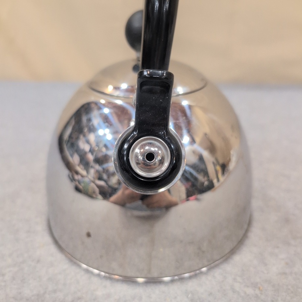 Stainless Steel Whistling Tea Kettle Stovetop Mirror Finish Black Handle - Picture 4 of 6